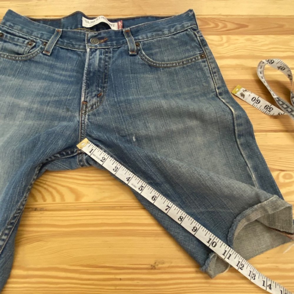 LEVIS Zipper-fly 514 CUTOFF Jean SHORTS 30/10.5 inseam Red Tab Stretch - Picture 9 of 10